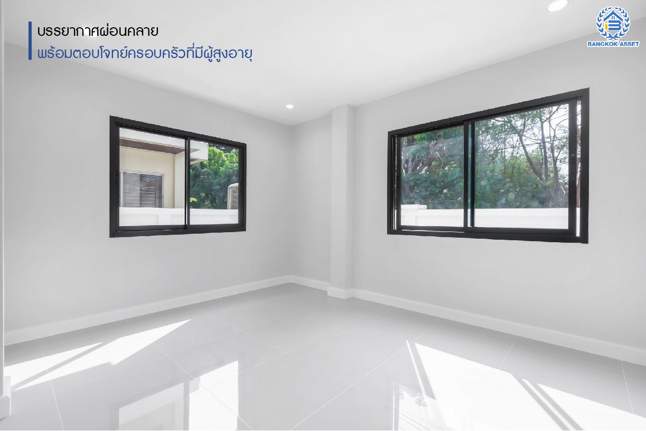 คฤหาสน์ตกแต่งใหม่ ดีไซน์สุด Luxury ม.กฤษดานคร18 บรมราชชนนี หลังมุม เนื้อที่ 77 ตร.ว. บนพื้นที่ใช้สอยมากถึง 320 ตร.ม. อีกระดับของฟังก์ชัน 6 ห้องนอน 2 ห้องน้ำ 1 ห้องอเนกประสงค์ จอดรถได้ 2 คัน บรรยากาศสุด Private บนทำเลศักยภาพเชื่อมต่อหลายเส้นทาง ใกล้เซ็นทรัลปิ่นเกล้า ม.มหิดล , ทางด่วน "กาญจนาภิเษก"...